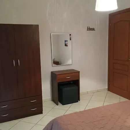 Panos